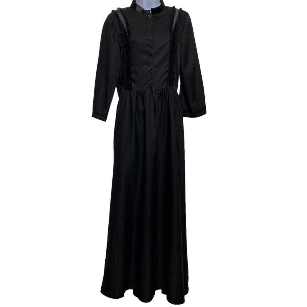 Elegant Black Maxi Dress